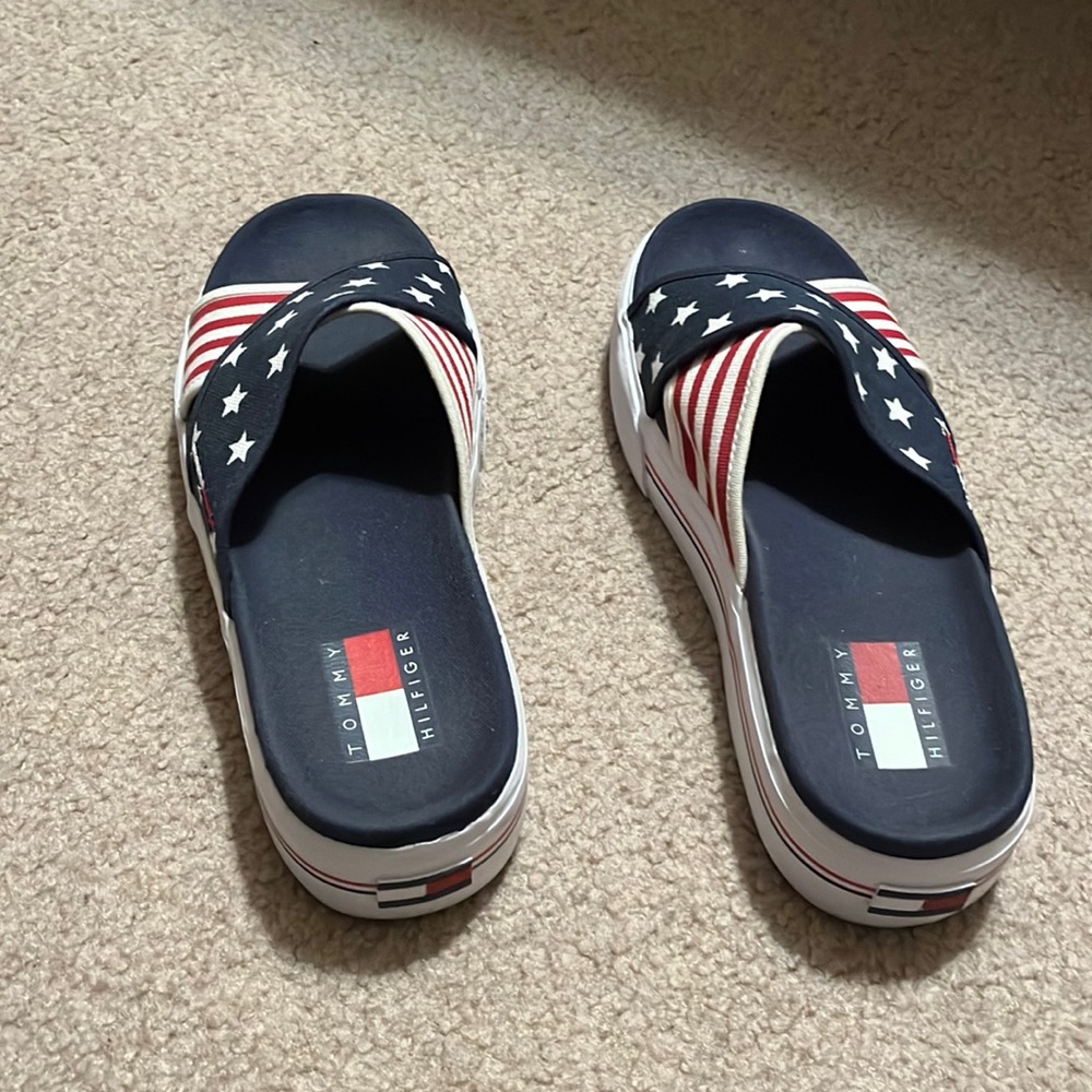 Womens shoes